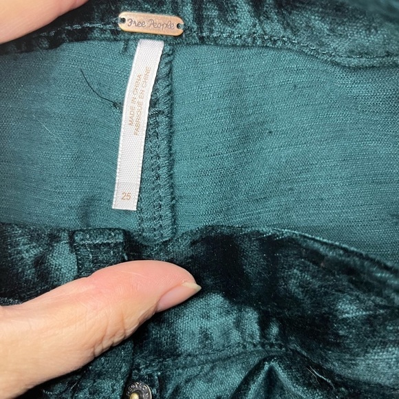 Free People Emerald Green Velvet Pants Size 25 - Picture 9 of 10